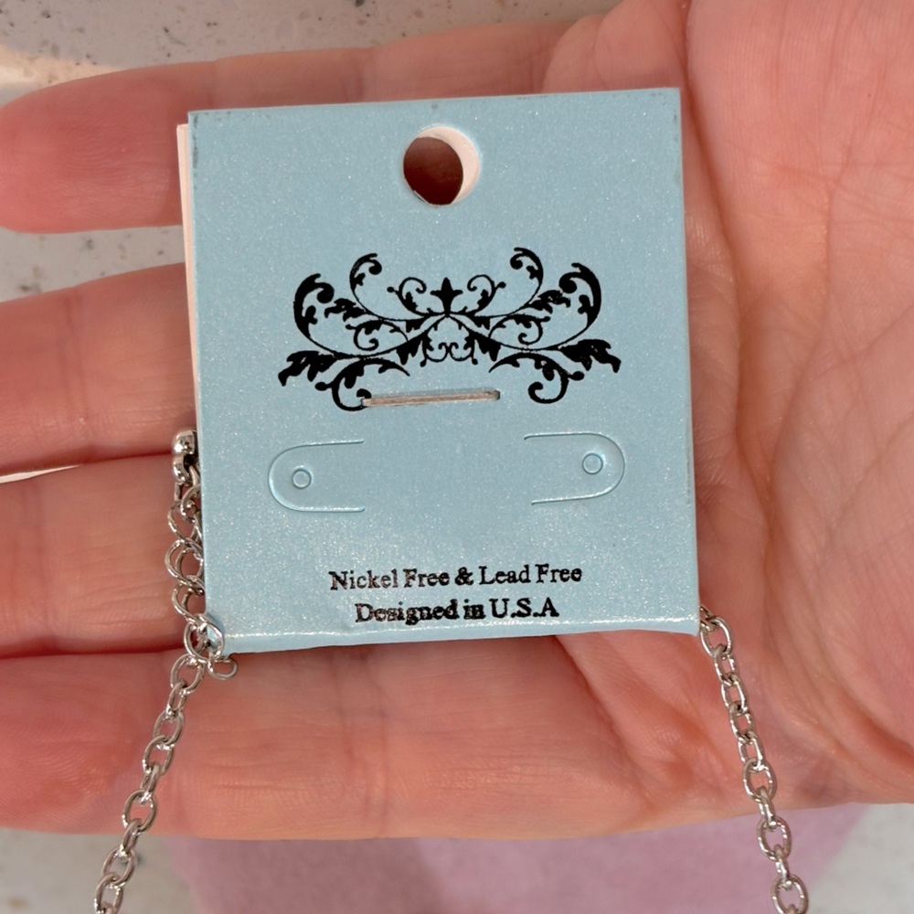 Long Rabbit Pendant‎ Charm Necklace - Picture 6 of 7
